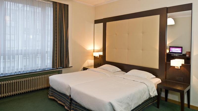 Hotel Plasky Schaerbeek Habitación foto